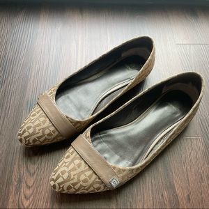 Etienne Aigner Flats